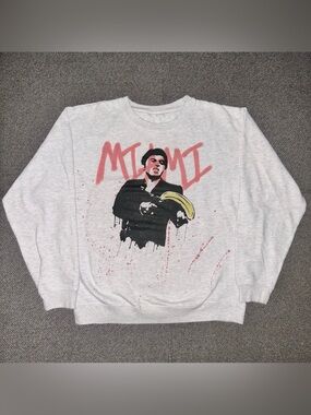 Rare Vintage Y2K Tony Montana Scarface Grunge Crewneck Sweatshirt - Gray